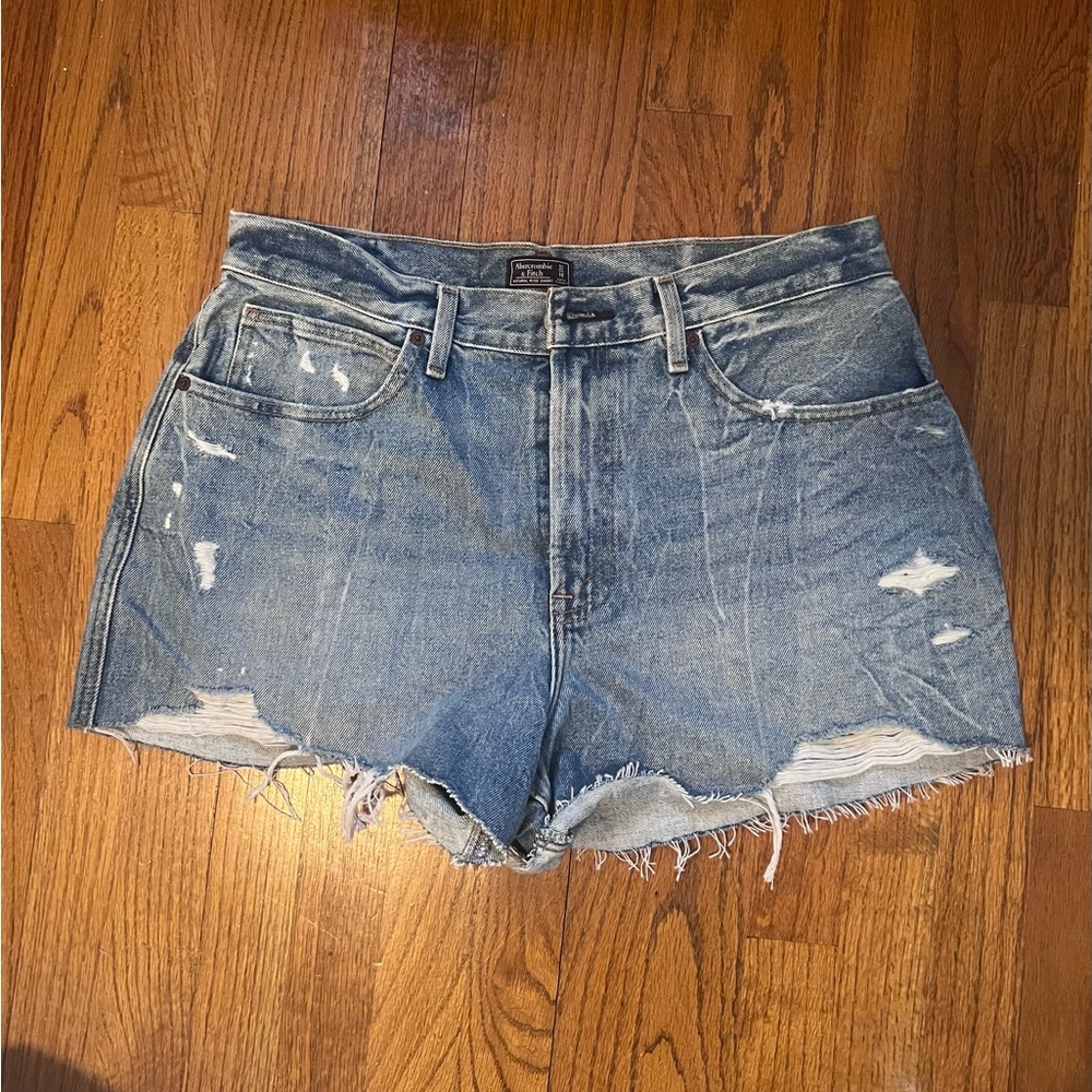 Abercrombie & Fitch Natural Rise Short 32/14